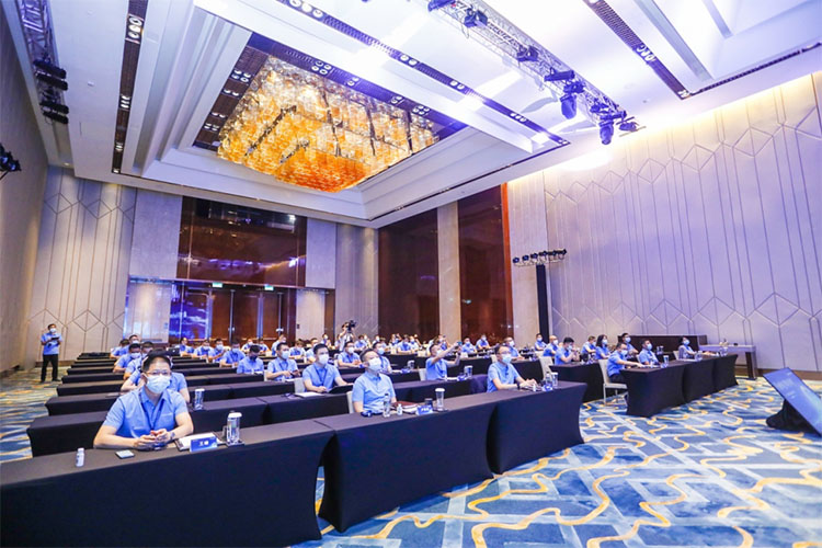 积微成著 旗开得利 | 2021年积微核心客商见面会举行(图1)