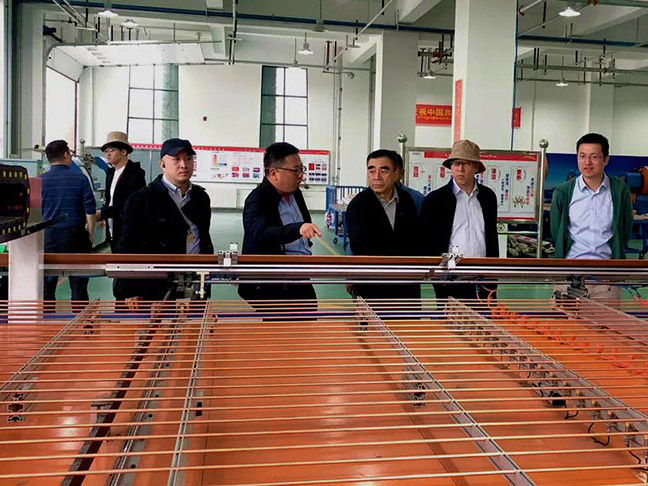 中国节能环保集团有限公司一行莅临四季沐歌拉萨工厂参观考察(图1)