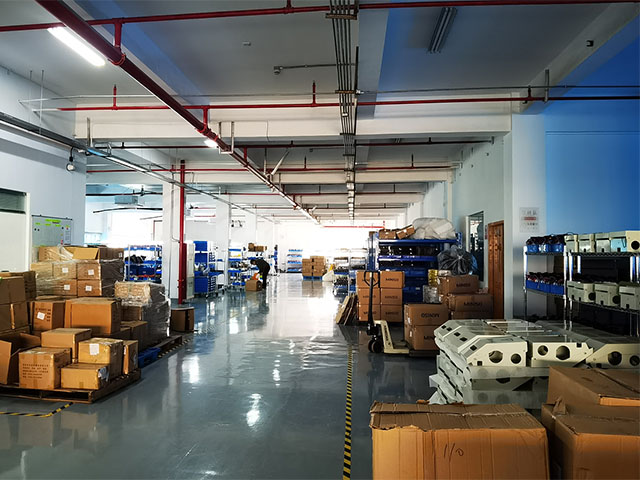 2-21111Q13633127.jpg