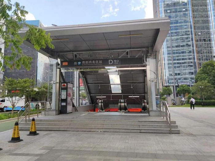2-21112G95613Y9.jpg
