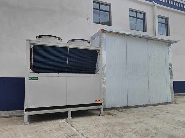 2-220110100QO23.jpg