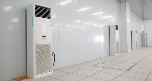 2-22021Q4162L08.jpg